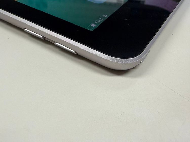 ����75% apple iPad (��6����) 128GB ���ڡ������졡WiFI��ǥ�