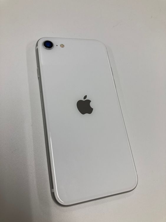 �ڥ�Х���BOX������ ����88%SIM�ե꡼ iPhone SE2 ��2���� 64GB �ۥ磻��