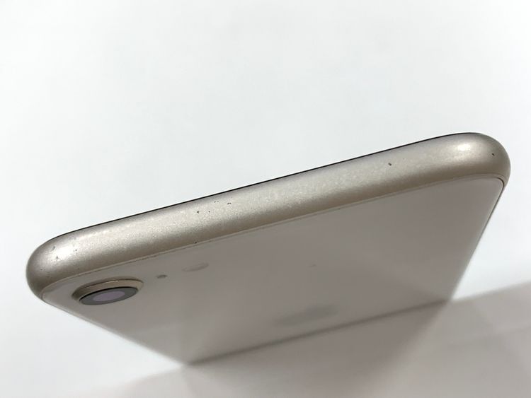 �ڥ�Х���BOX��  ����100%SIM�ե꡼iPhone SE(�裳����) 64GB���������饤��