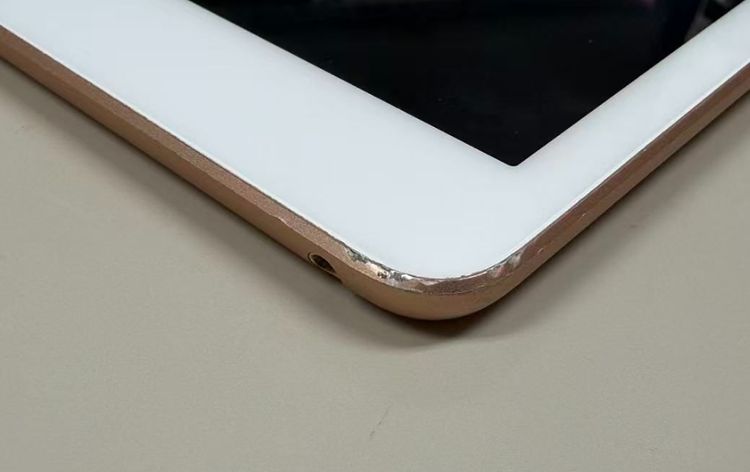 ����97%���վ����� apple iPad (��7����) 128GB WiFi��ǥ� �������