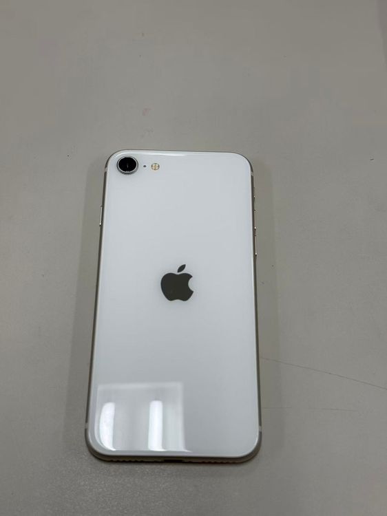 �ڥ�Х���BOX�� ������ ����100%SIM�ե꡼ iPhone SE(��3����) 64GB