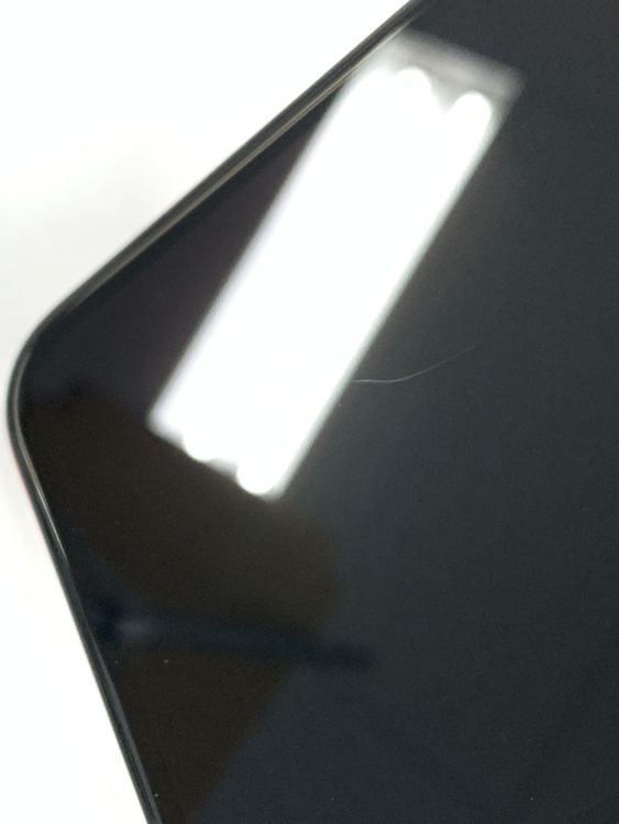 �ڥ�Х���BOX������84% SIM�ե꡼ iPhoneXR 64GB ��å�