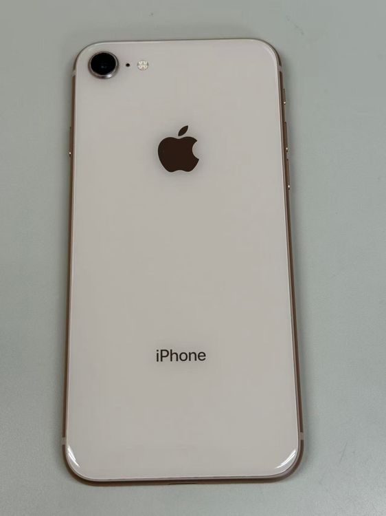 �ڥ�Х���BOX������81%SIM�ե꡼ iPhone 8 256GB �������