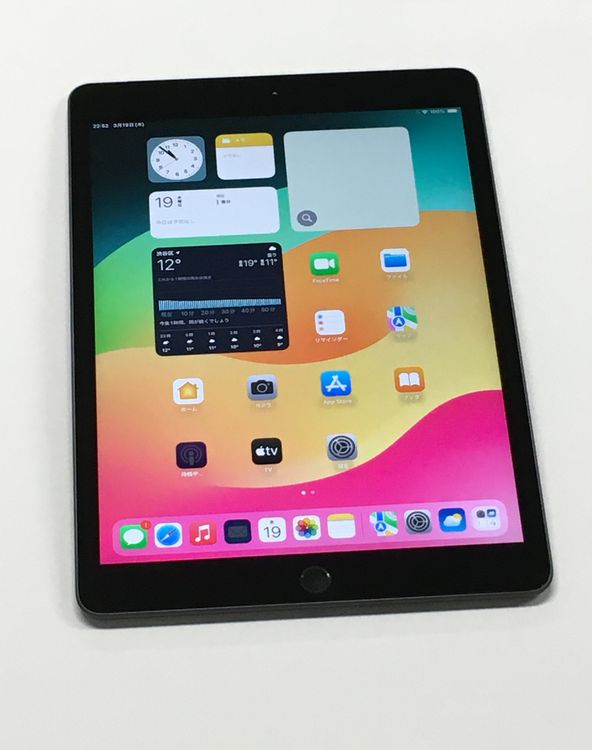 �ڥ�Х���BOX������ ����94�� SIM�ե꡼ iPad ��8���� 32GB ���ڡ������쥤
