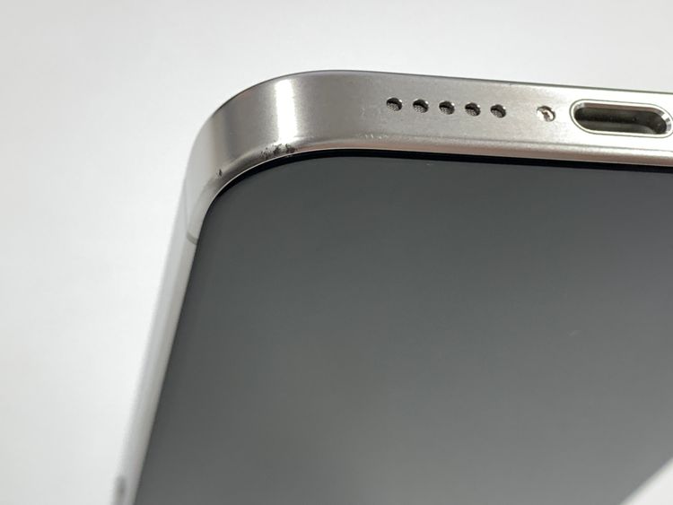 �ڥ�Х���BOX������ ����86%SIM�ե꡼ iPhone15 Pro 128GB �ۥ磻��