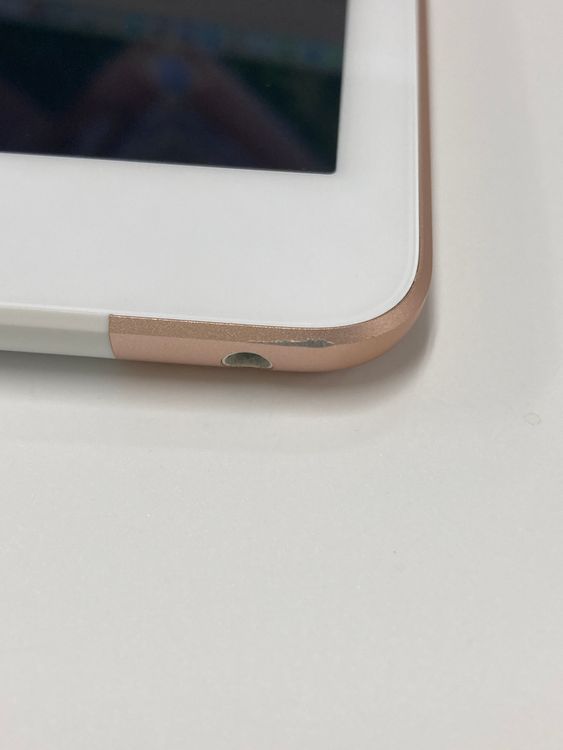 �ڥ�Х���BOX�� ����92�� iPad ��7���� SIM�ե꡼ 32GB �������