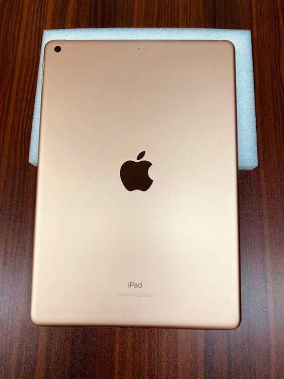Apple iPad ��8���� Wi-Fi��128GB Gold�Ÿ�����ʤ�