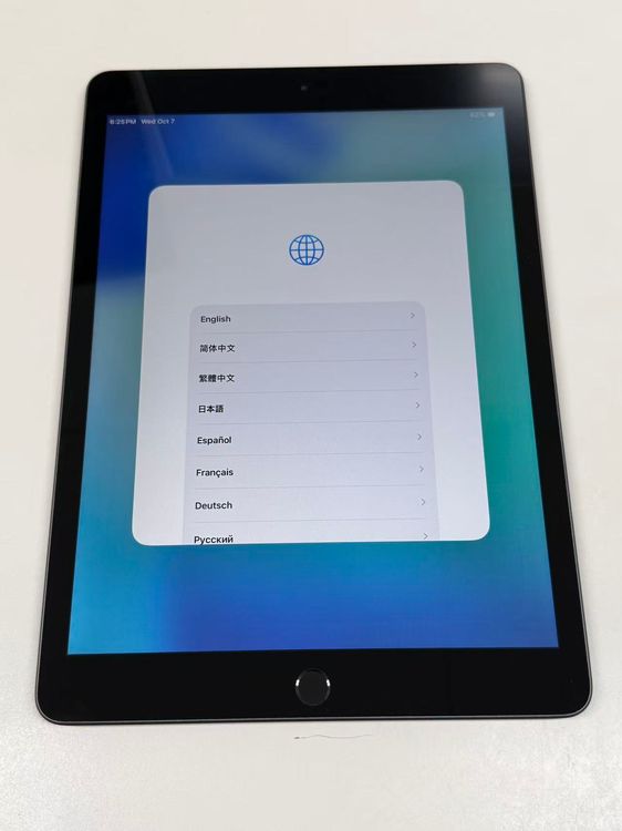 ����87�� SIM�ե꡼ Apple iPad ��8���� 32GB ���ڡ������쥤