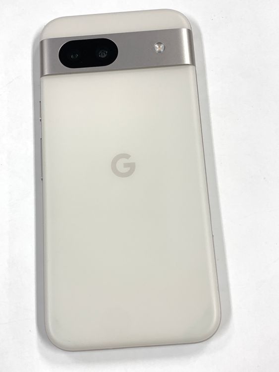 �Хåƥ꡼92�� Google Pixel 8a 128GB Porcelain