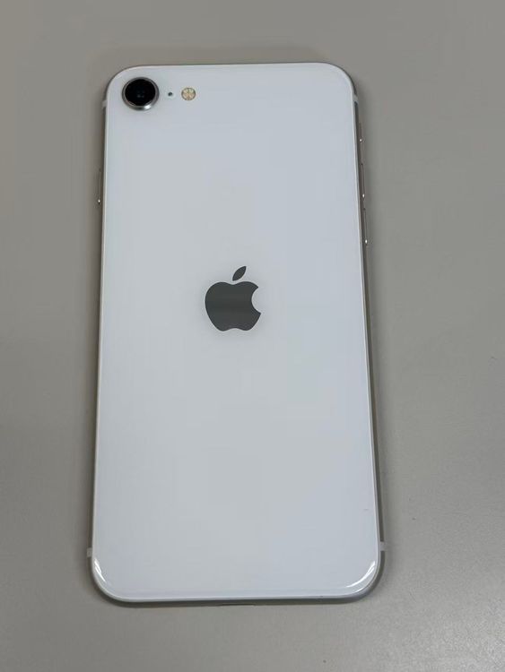 �ڥ�Х���BOX�۶����� ����100%SIM�ե꡼ iPhone SE(�裳����) 64GB