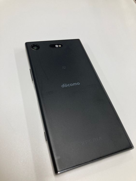 �ڥ�Х���BOX�� SIM���å������ docomo Xperia SO-02K �֥�å�
