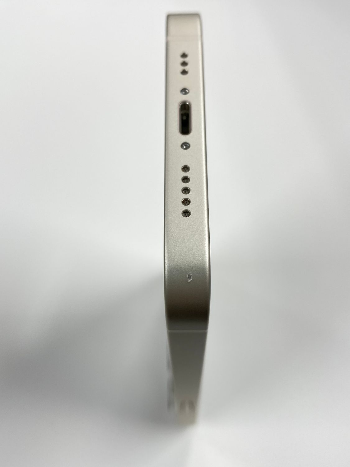 09 iPhone13 スターライト SIMフリー 極美品 バッテリー89% 美品/純正バッテリー89%】iPhone13 128GB スターライト SIM