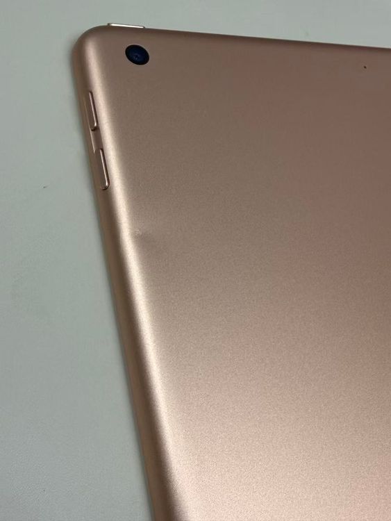 ���� ����72�� iPad (��6����) 32GB ������ɡ�WIFI��