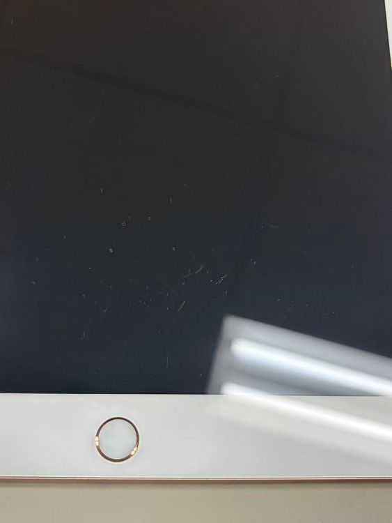 ����85% apple iPad (��7����) 128GB ������