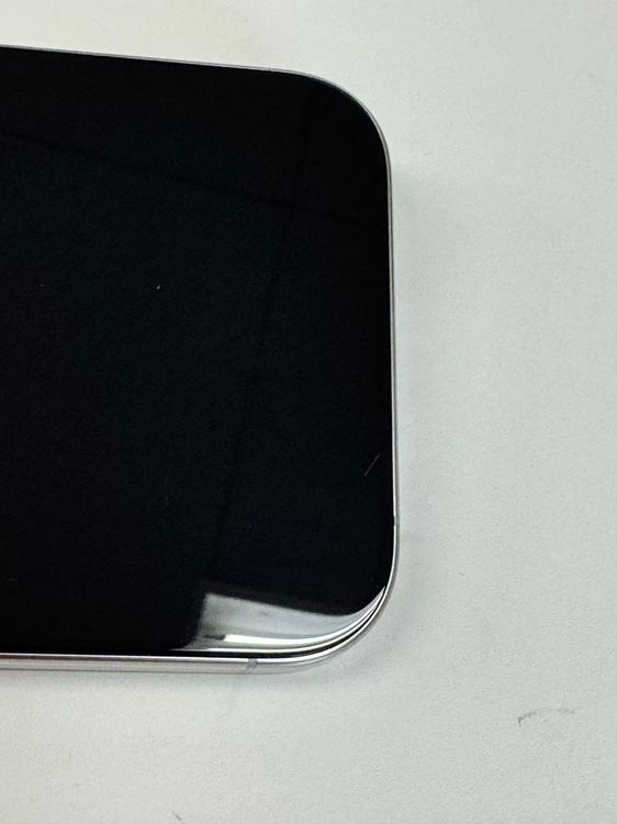 ڥХBOX100%SIMե꡼ iPhone16 Pro 256GB ʥ