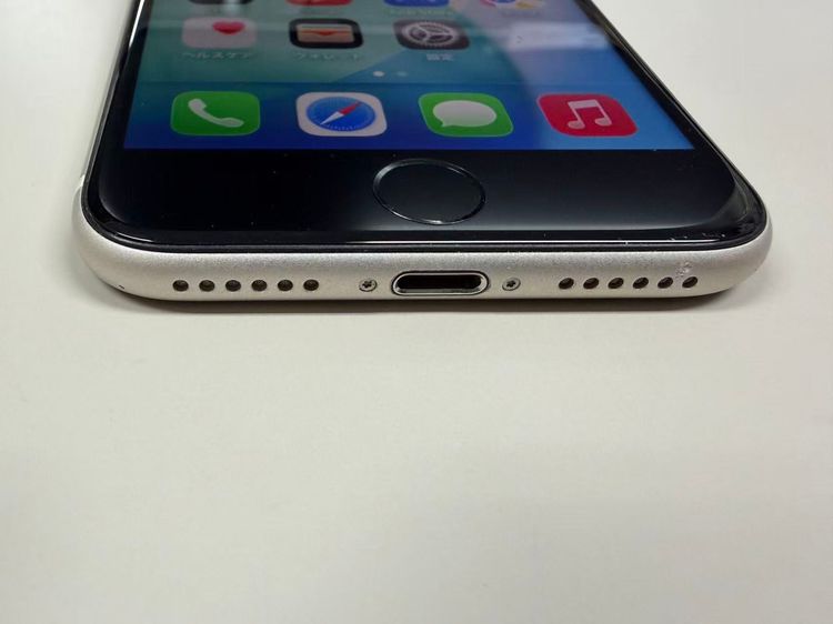 ����84%SIM�ե꡼ iPhone SE(�裳����) 64GB �������饤��