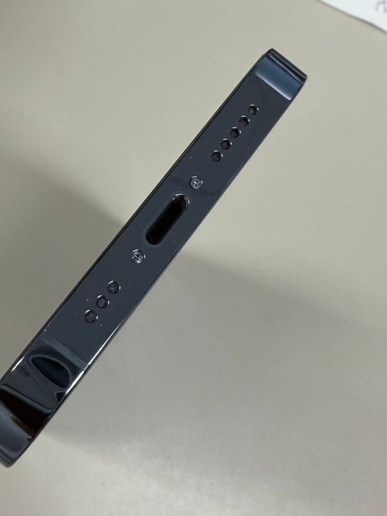 �ڥ�Х���BOX�۶����� ����88%SIM�ե꡼ iPhone13 Pro 256GB