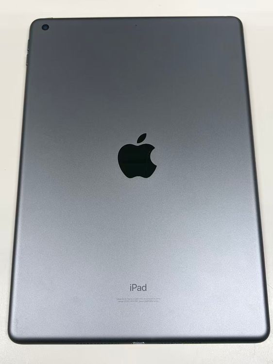 ���� ����90% Apple iPad (��8����) 128GB ���ڡ������쥤