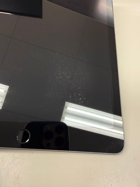 ����88�� SIM�ե꡼ Apple iPad ��8���� 32GB ���ڡ������쥤
