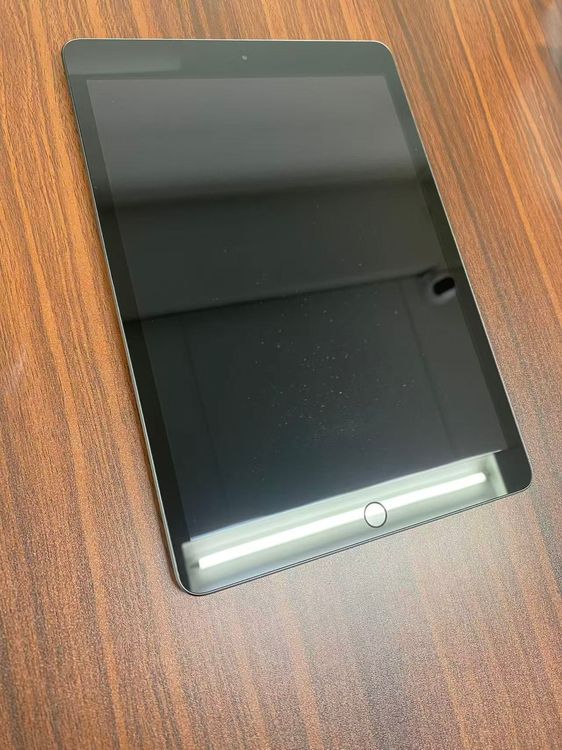 Apple iPad ��7���� Wi-Fi��128GB Space gray��������