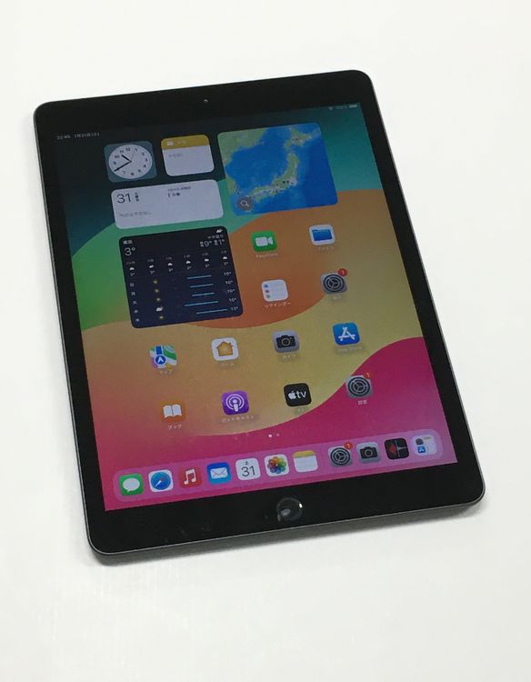 �ڥ�Х���BOX������97��(������105��)  iPad ��8���� 32GB SIM�ե꡼