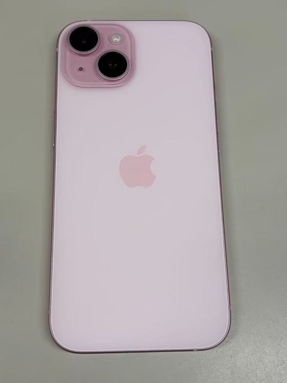 �ڥ�Х���BOX�۶����� ����92%SIM�ե꡼ iPhone15 128GB �ԥ�