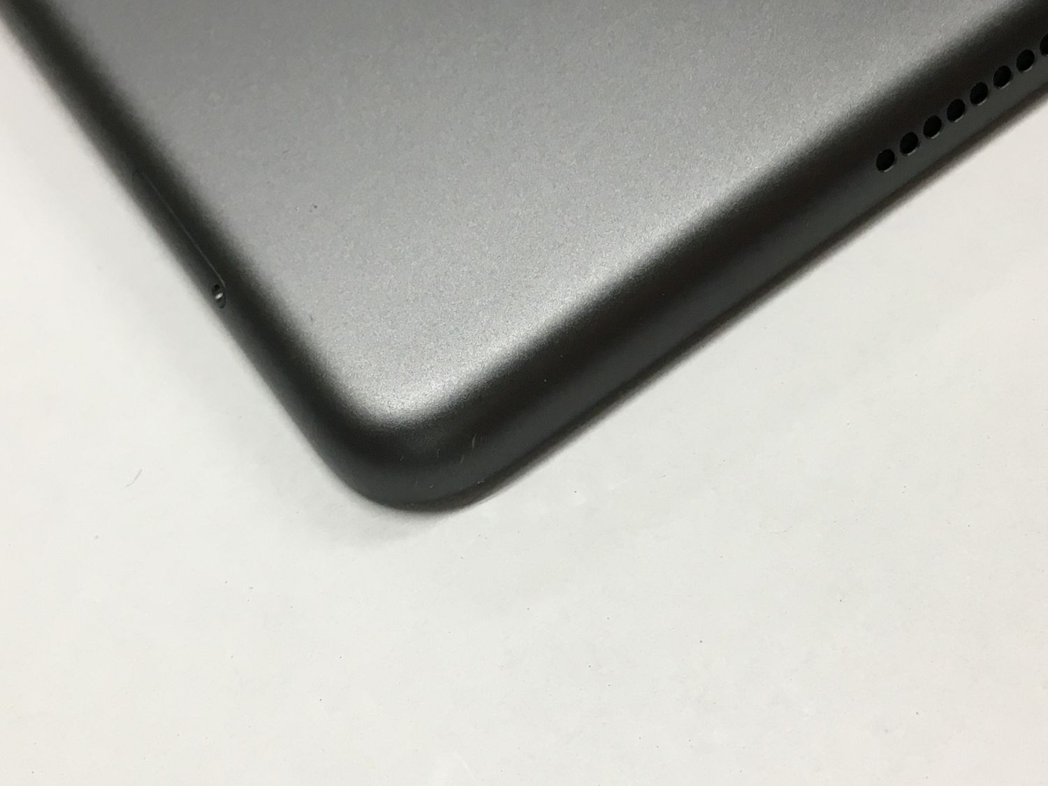 ムスビー｜【モバイルBOX】電池92％ Apple iPad 第8世代 SIMフリー