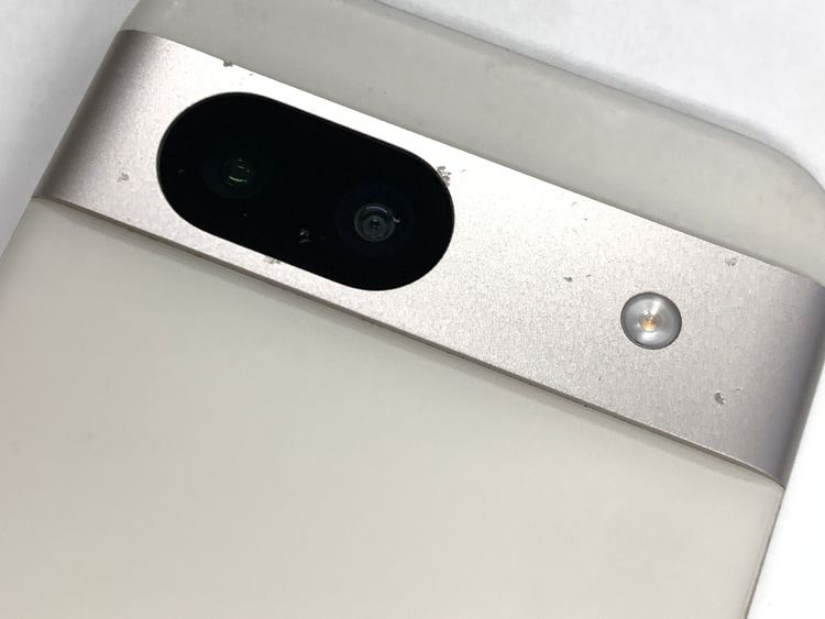 �Хåƥ꡼89�� Google Pixel 8a 128GB Porcelain