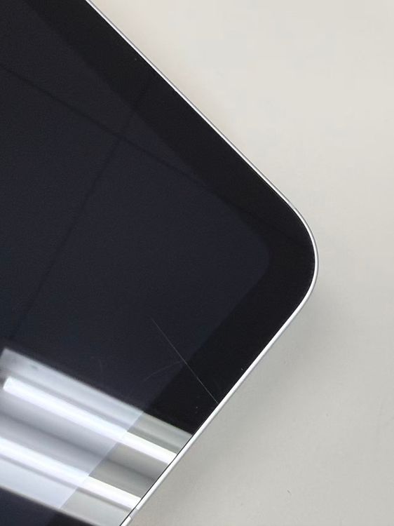 ����100��SIM�ե꡼iPad(A16) 128GB������С�