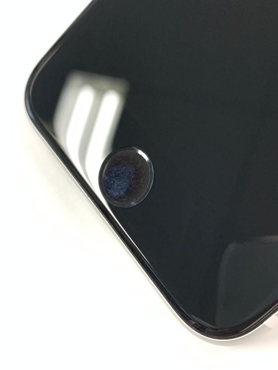 ڥХBOX82% SIMե꡼ iPhone SE(2) 64GB 
