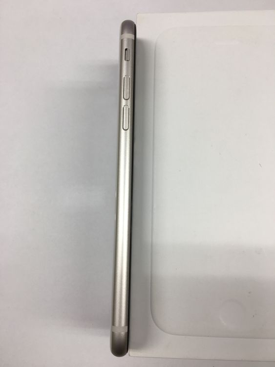 �ڥ�Х���BOX��Ķ���� iPhone SE3 ��3���� 64GB SIM�ե꡼ �������饤��