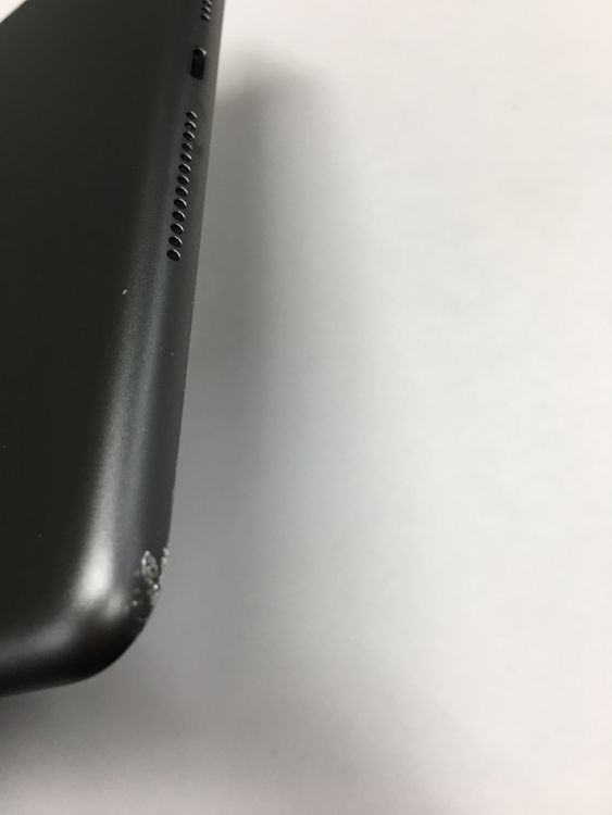 �ڥ�Х���BOX������87% Apple iPad ��8���� SIM�ե꡼ 32GB ���ڡ������쥤