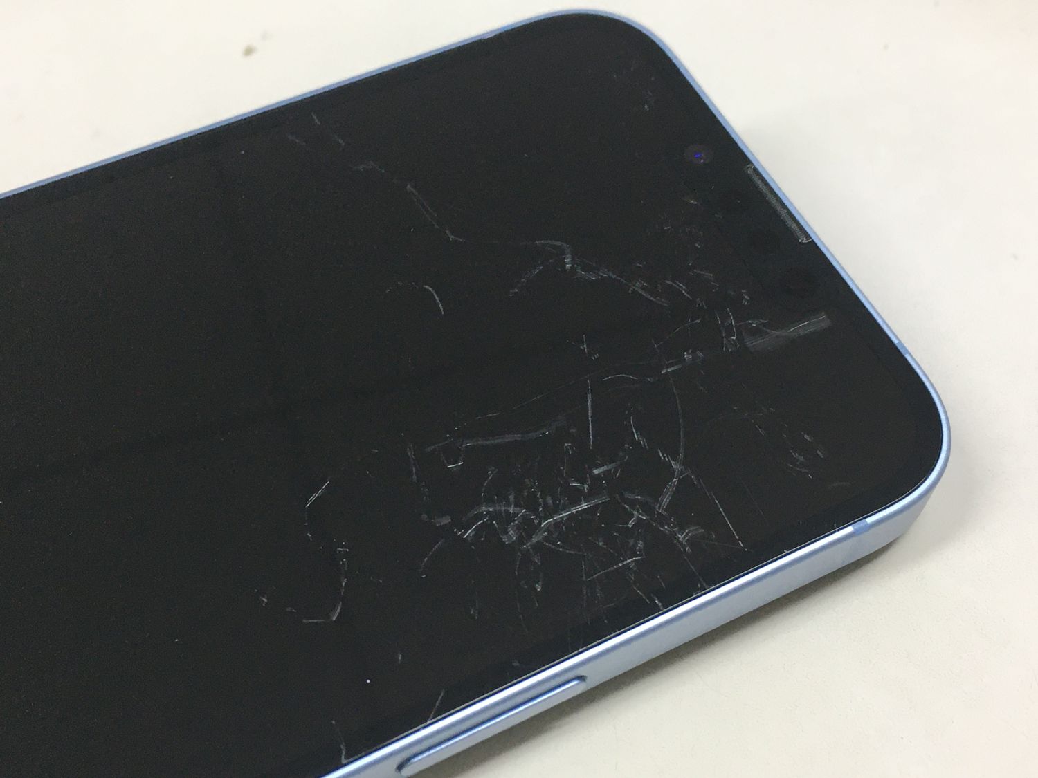 ムスビー｜【モバイルBOX】電池100% SIMフリー iPhone14 128GB ブルー