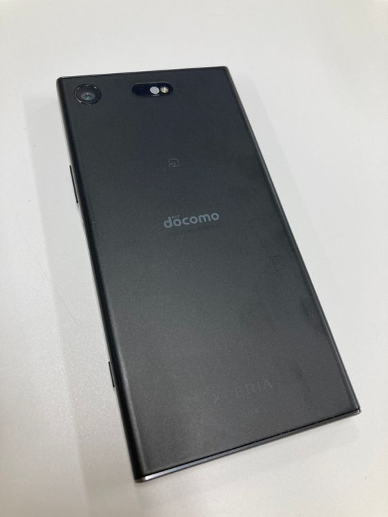 �ڥ�Х���BOX�� SIM���å������ docomo Xperia SO-02K �֥�å�
