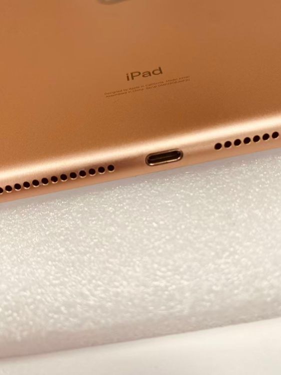 Apple iPad ��7���� Wi-Fi��128GB Gold �Ÿ�����ʤ�