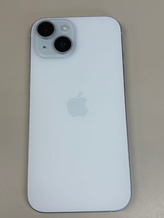 �ڥ�Х���BOX������ ����90%SIM�ե꡼ iPhone15 128GB �֥롼