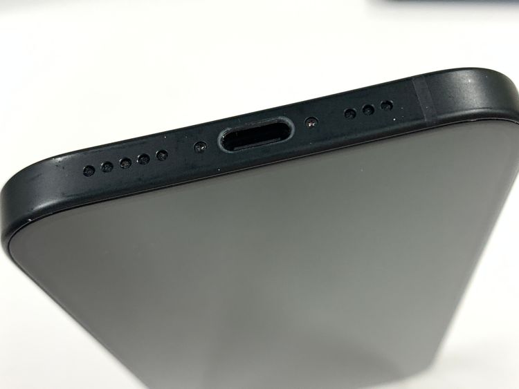 �ڥ�Х���BOX�� ����83%SIM�ե꡼ iPhone15 128GB �֥�å�