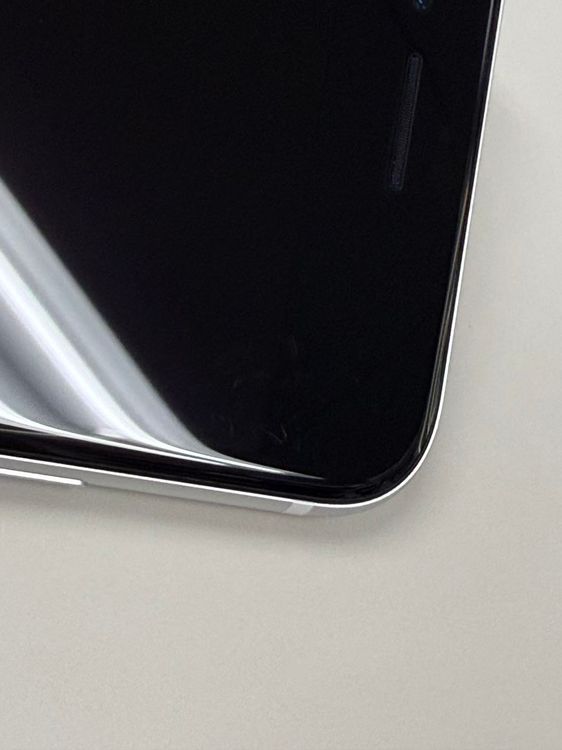 �ڥ�Х���BOX�۶����� ����100%SIM�ե꡼iPhone SE(��2����) 64GB �ۥ磻��
