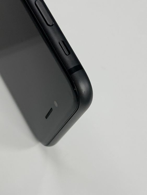 ڥХBOX 100% SIMե꡼ iPhone8 64GB SpaceGray