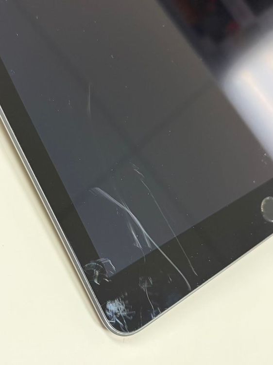 ����89% iPad(��9����) 64GB ���ڡ������� Wi-Fi��ǥ�