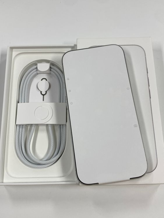 ڥХBOX̤ SIMե꡼ iPhone16 128GB ۥ磻