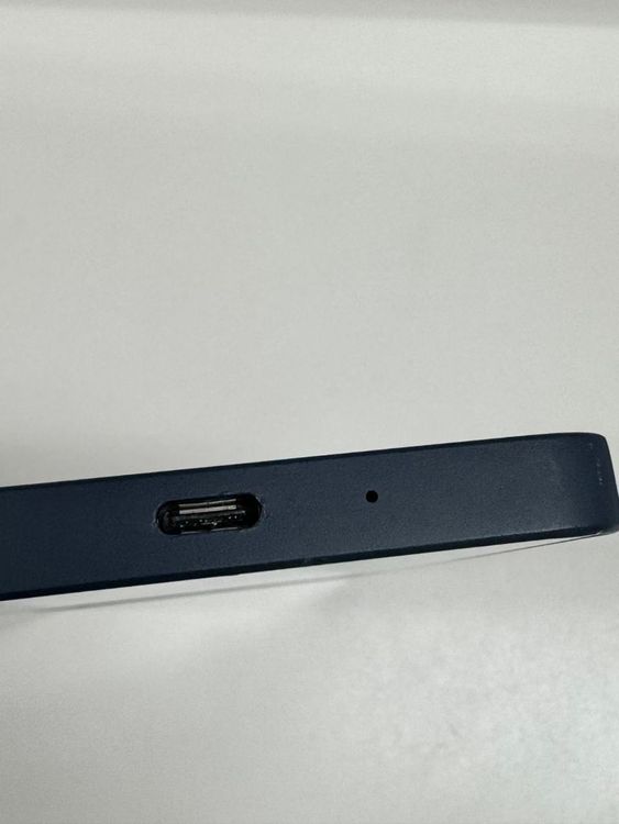 �ڥ�Х���BOX�� SIM�ե꡼ docomo AQUOS wish4 SH-52E �֥�å�