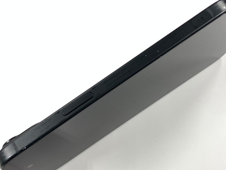 �ڥ�Х���BOX�� ����87%SIM�ե꡼ iPhone15 128GB �֥�å�