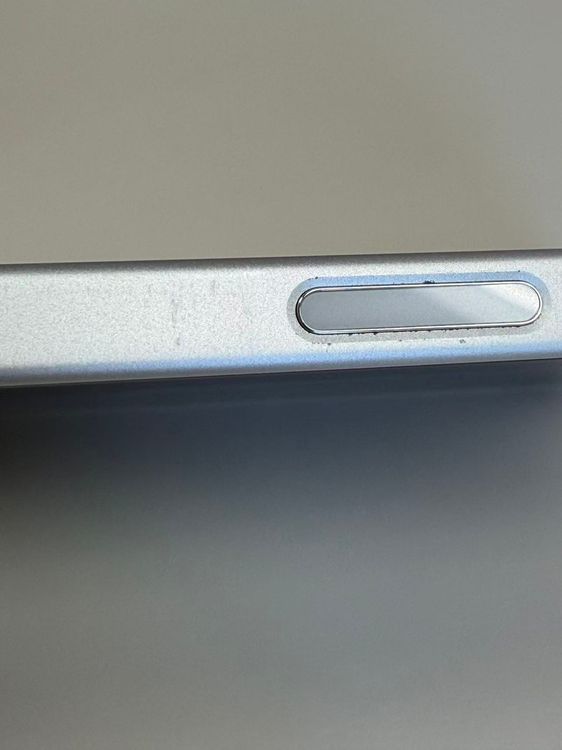 �ڥ�Х���BOX������ ����89%SIM�ե꡼ iPhone16 128GB �ۥ磻��
