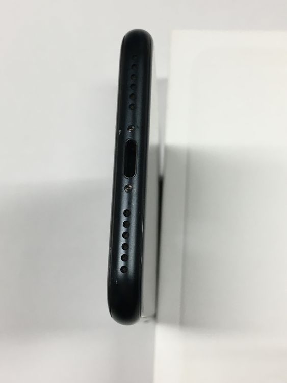 �ڥ�Х���BOX��iPhone SE3 ��3���� 64GB SIM�ե꡼ �ߥåɥʥ���