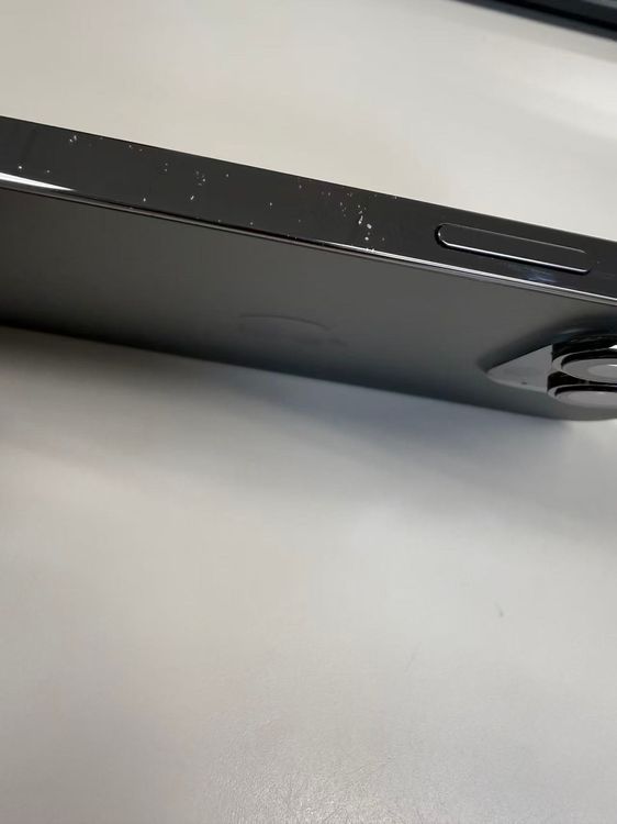 ��ư�������ʡ� ����100%SIM�ե꡼ iPhone13 Pro 2568GB Graphite