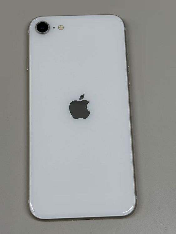 �ڥ�Х���BOX������ ����94%SIM�ե꡼iPhone SE(�裳����) 64GB