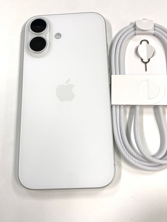 �ڥ�Х���BOX������100%SIM�ե꡼ iPhone16 128GB �ۥ磻��