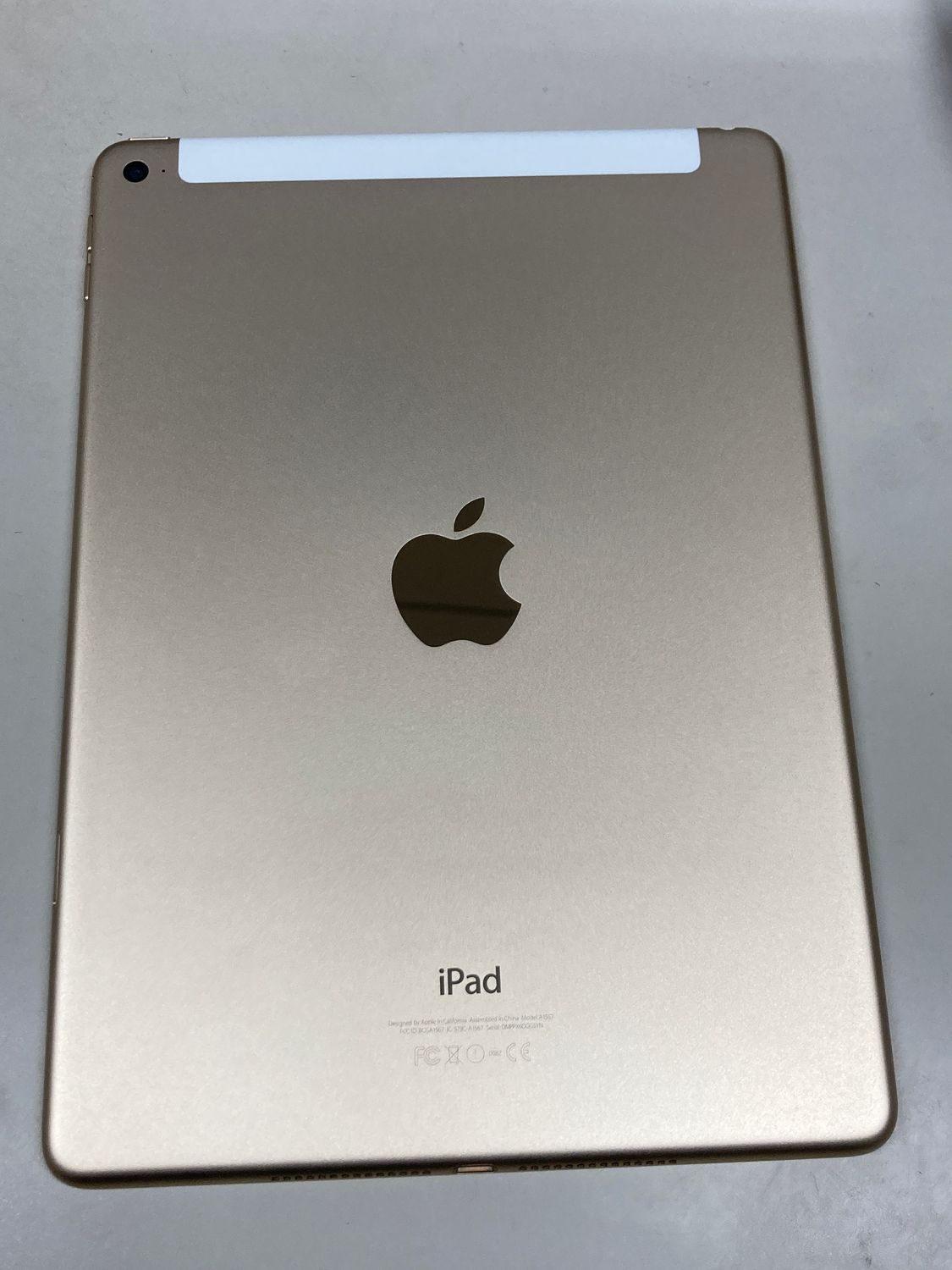 2336【早い者勝ち】電池最良好☆iPadAir2第2世代64GB ドコモ☆ 61tT3QC5DaL._UF1000,1000_QL80_.jpg