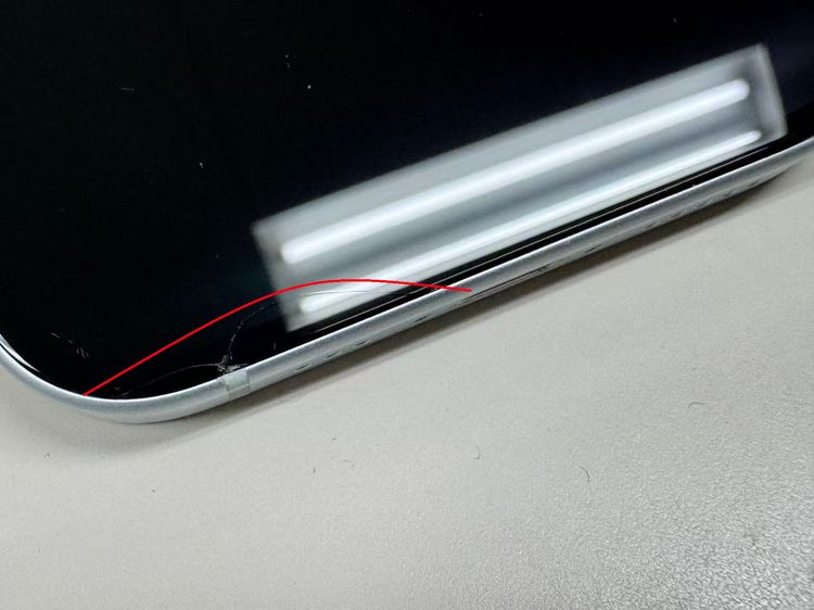 �ڥ�Х���BOX�� ����89%SIM�ե꡼ iPhone15 128GB �֥롼